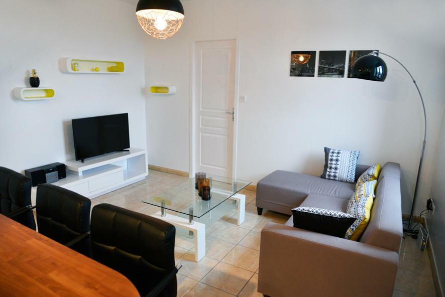 Les Pieds Dans L'Eau,La Tete Dans Les Nuages Apartment Luxeuil-les-Bains Exterior photo